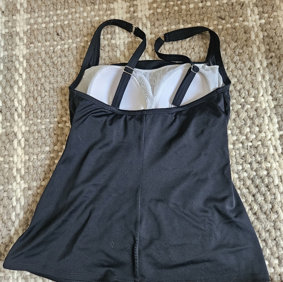 Llbean swim top 4 blk - Picture 3 of 6
